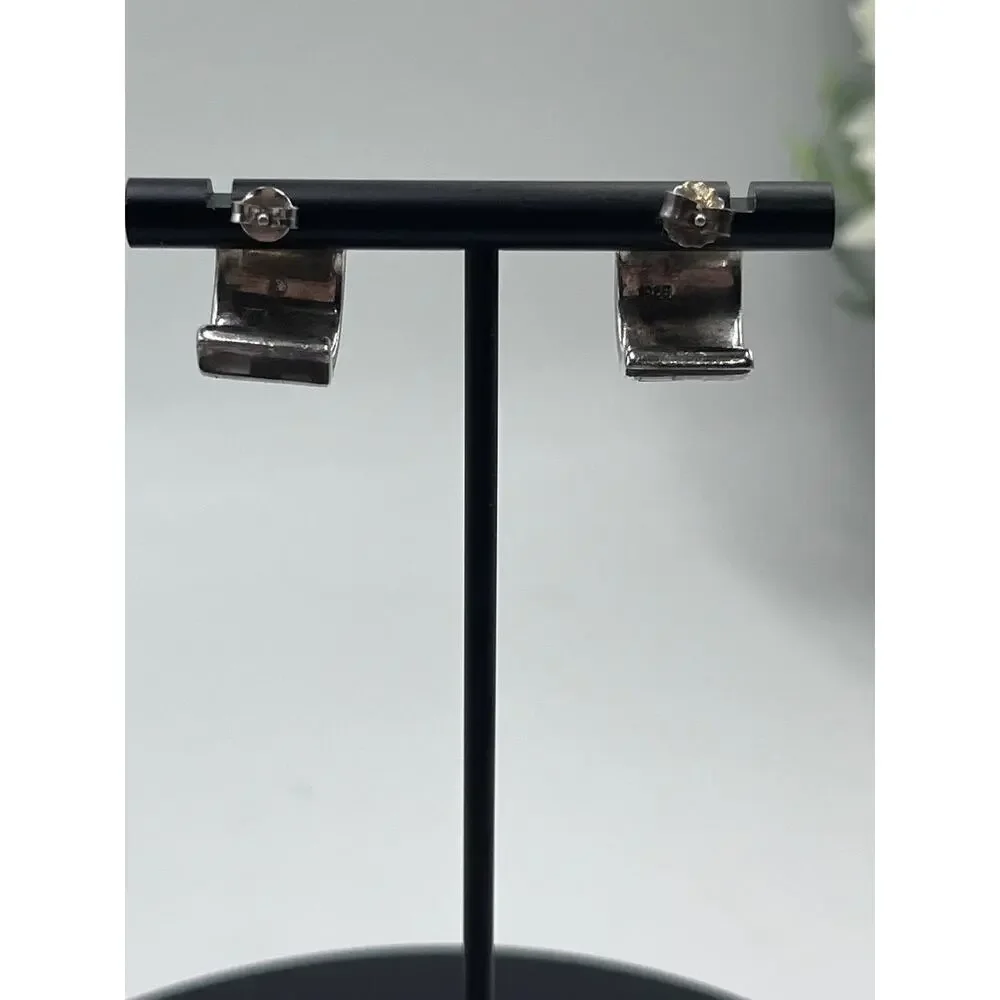 Vintage Sterling Silver 925‎ Inlaid Mother of Pearl Half Hoop Huggie Earrings
